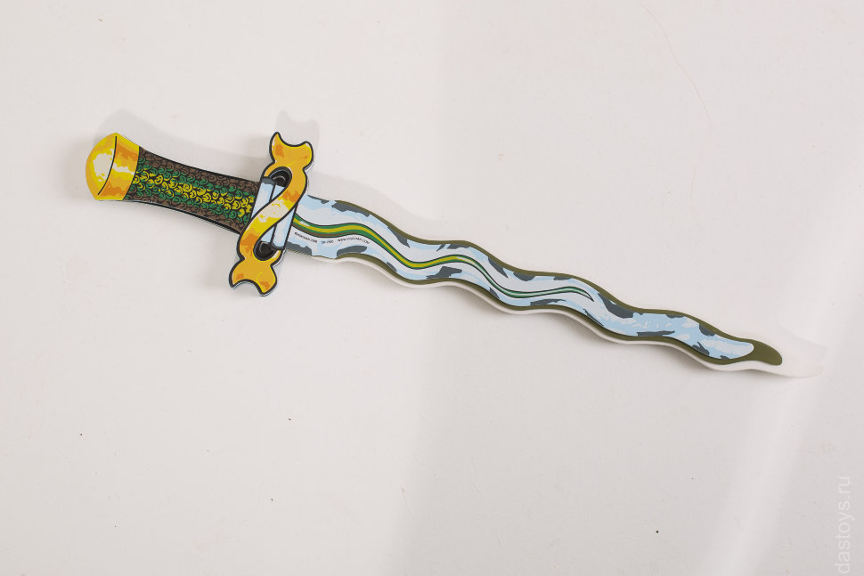 Изогнутый меч с желтым узом