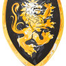 Черный щит с коронованным золотым львом