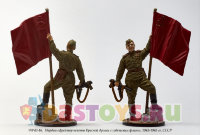 Гвардии ефрейтор пехоты Красной армии советским флагом, 1943-1945 г.